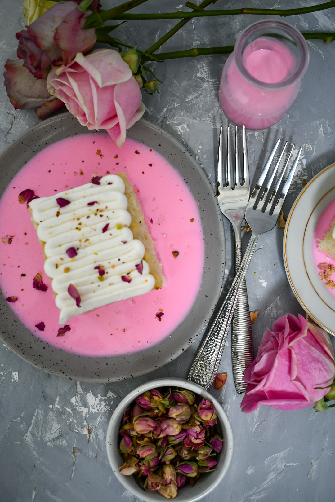 Nectar bakes - Little heaven... Rose milk cake jar... | Facebook
