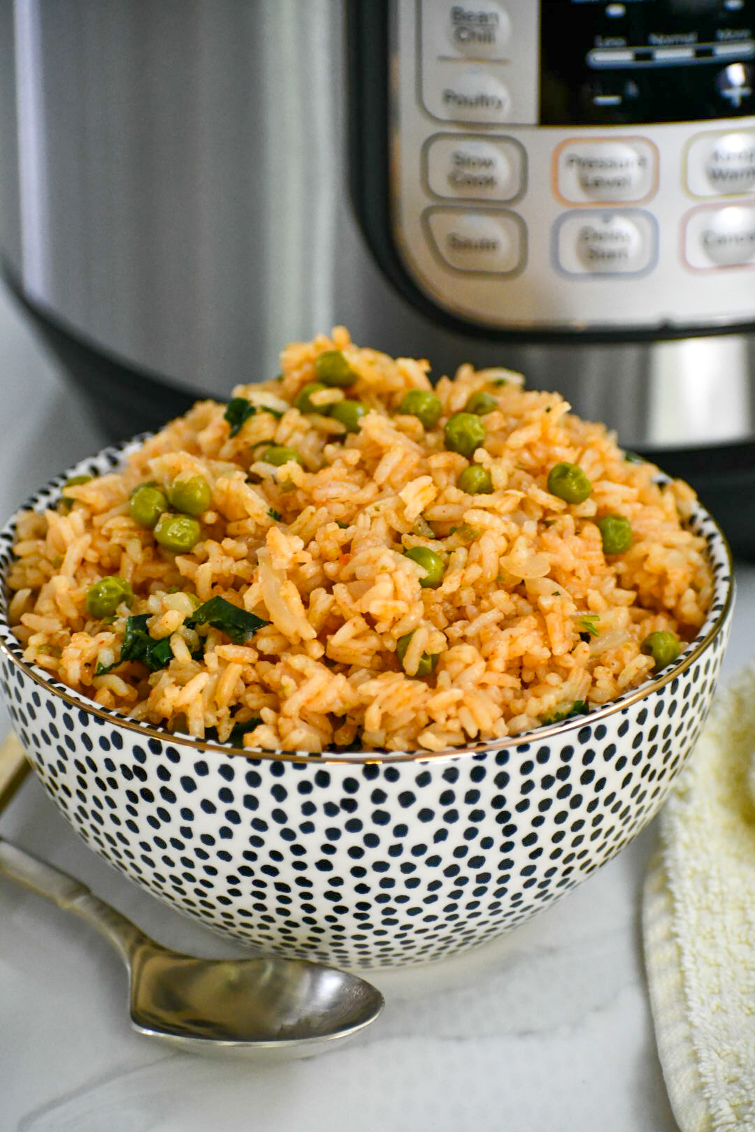 Quick and Easy Pressure Cooker (Instant Pot) Spanish Rice
